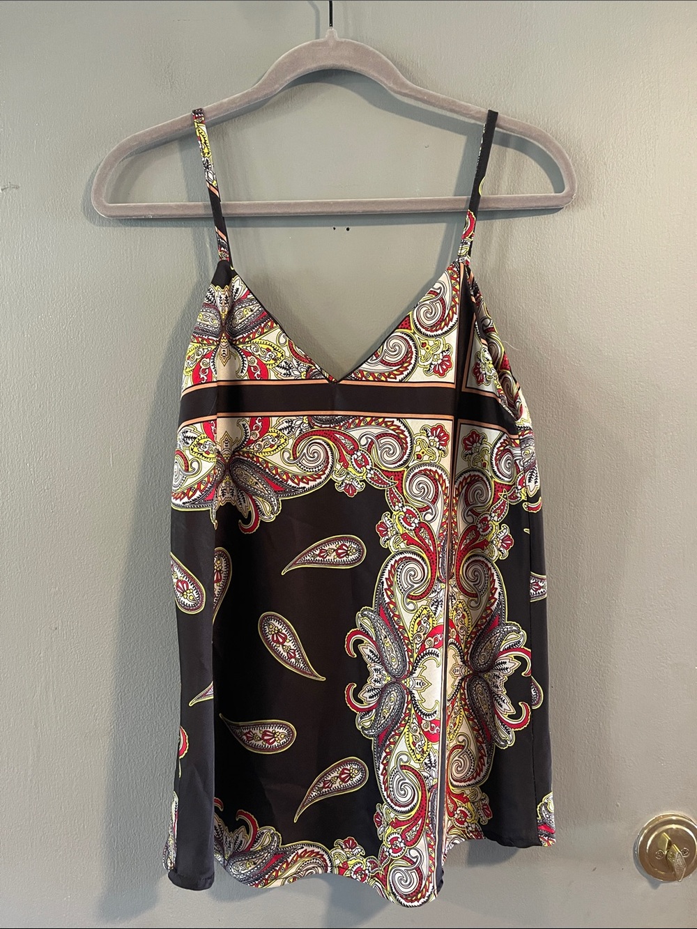 Free for Humanity Black Paisley‎ V-Neck Spaghetti Strap Cami